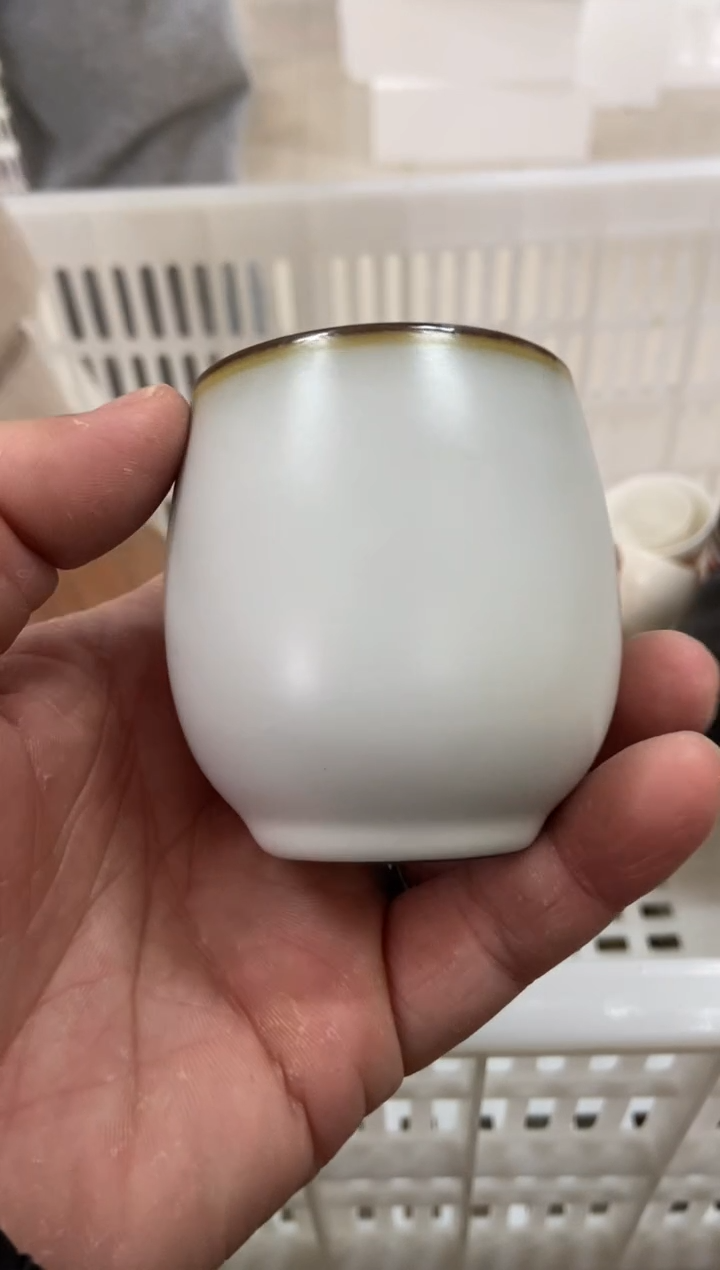 杯子瓷无运费险有瑕疵的摄影的产品有使用过的痕迹有点脏介意勿拍