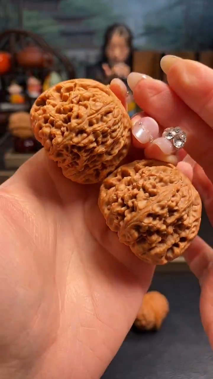 【闪购商品】文玩核桃吊坠D702南疆石42