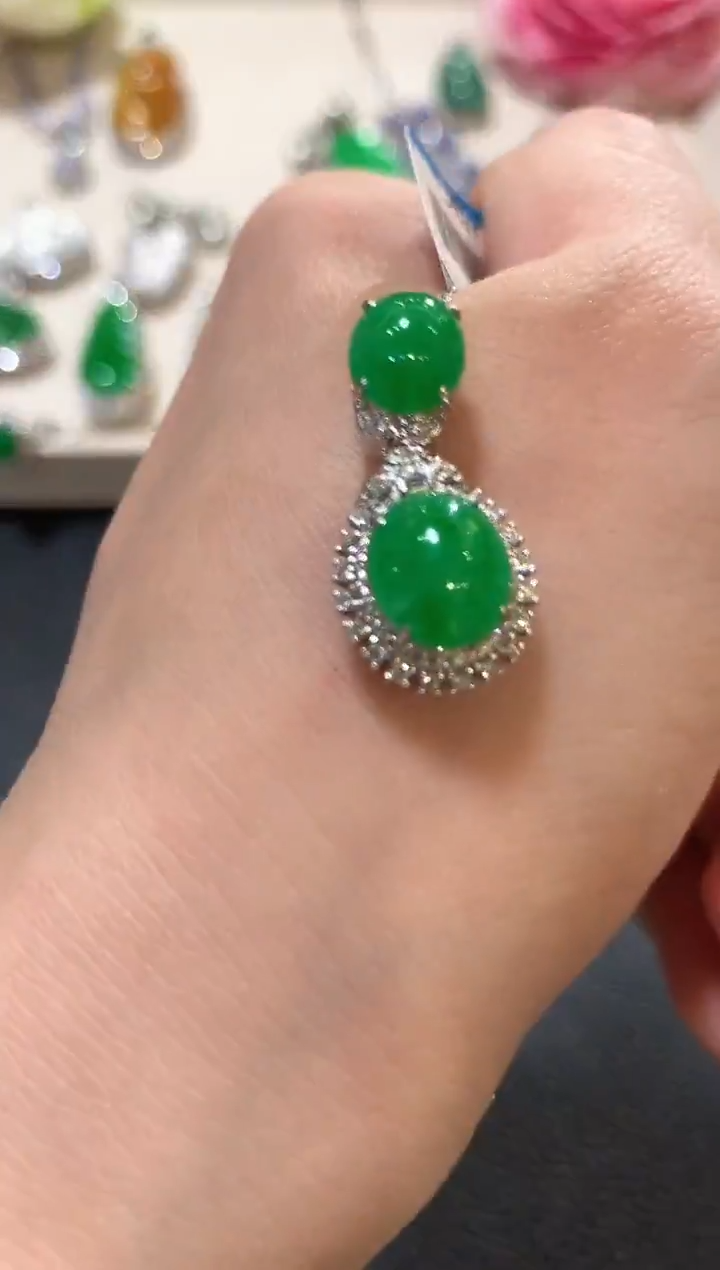 吊坠(不含链)18K金镶嵌翡翠z146  