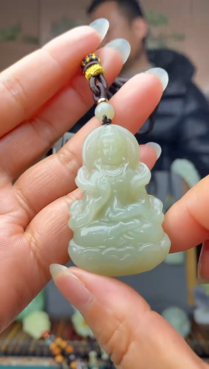 颈饰未镶嵌和田玉拍一发一