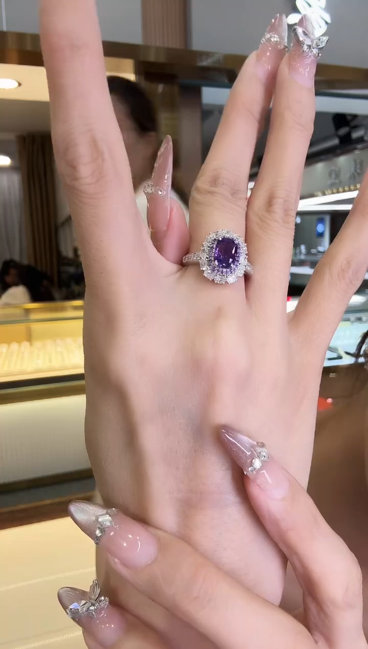 戒指蓝宝石18K金镶嵌2ct