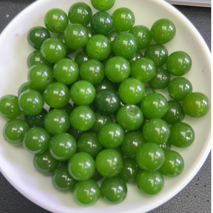 天然珠宝玉石 和田玉苹果绿Y2534  卡10mm  25颗（赠弹力绳）