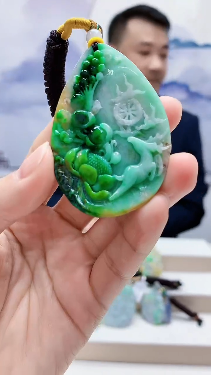 未镶嵌定制翡翠5174lr-毛货挂件2