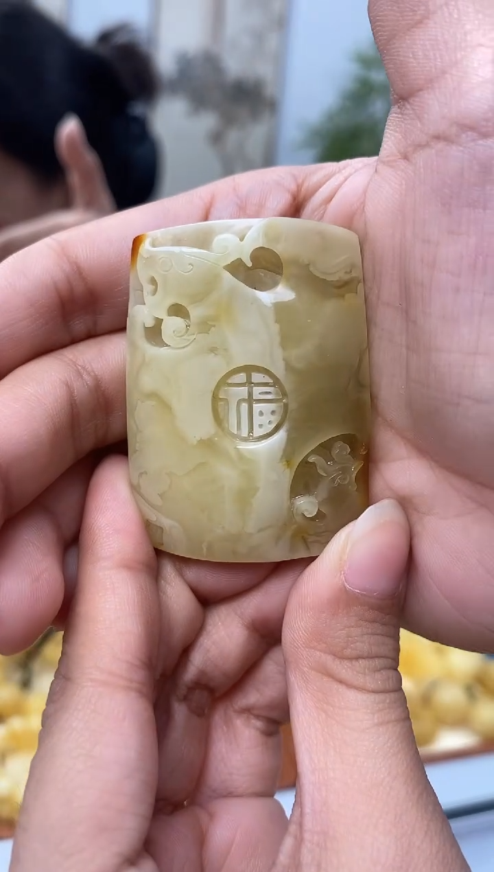 【闪购商品】琥珀裸石未镶嵌天然琥珀蜜蜡仿古牌