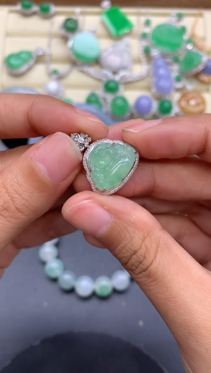 【闪购商品】翡翠颈饰18K金镶嵌267-中国好珍宝