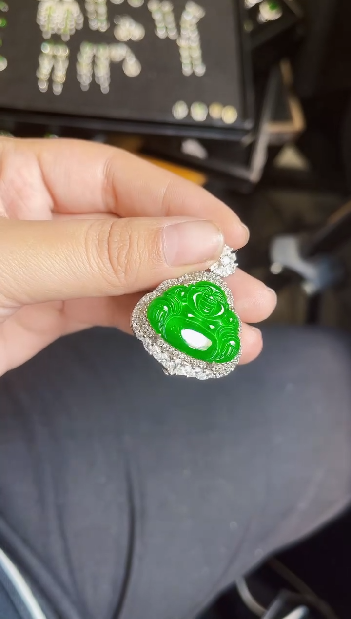 【闪购商品】翡翠颈饰银S925镶嵌佛公吊坠