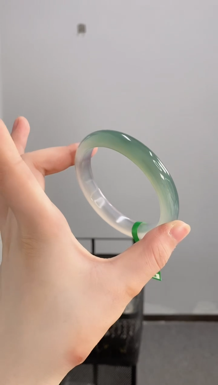 【闪购商品】玛瑙/玉髓手镯未镶嵌62圈