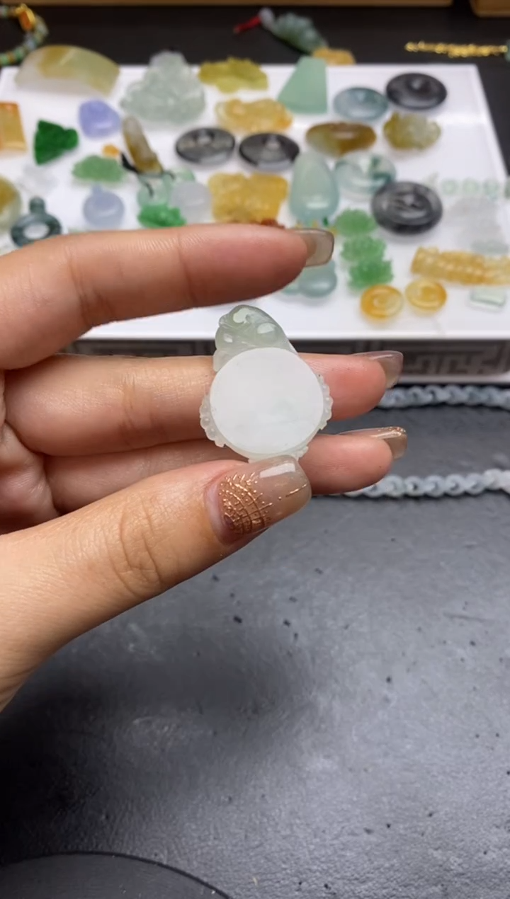 【闪购商品】定制翡翠未镶嵌翡翠毛货~