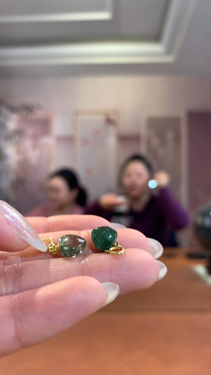 【闪购商品】碧玺挂件未镶嵌绿碧玺吊坠