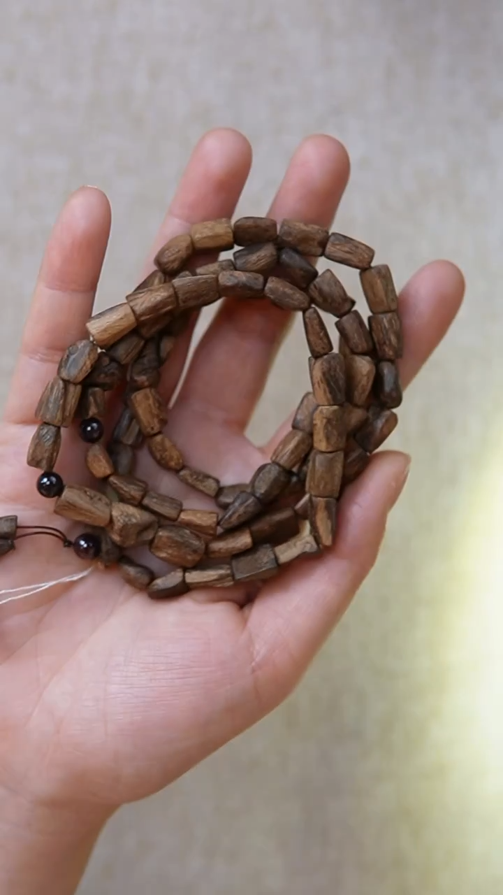 沉香手串巴布亚长串随型