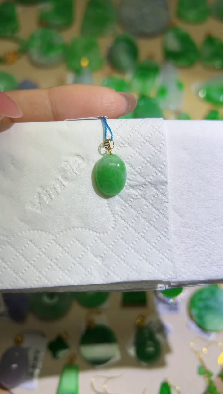 【闪购商品】翡翠颈饰18K金镶嵌Q缅料A货翡翠/支持复检/一件