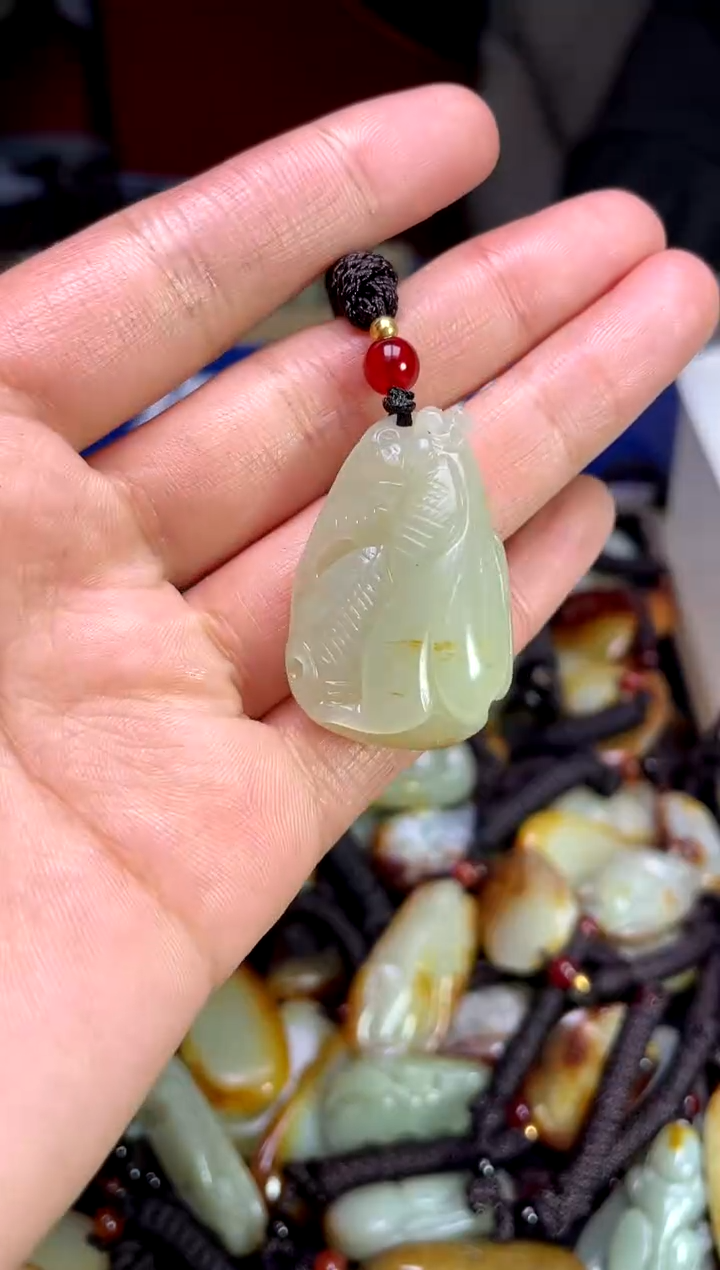 【闪购商品】和田玉颈饰未镶嵌123