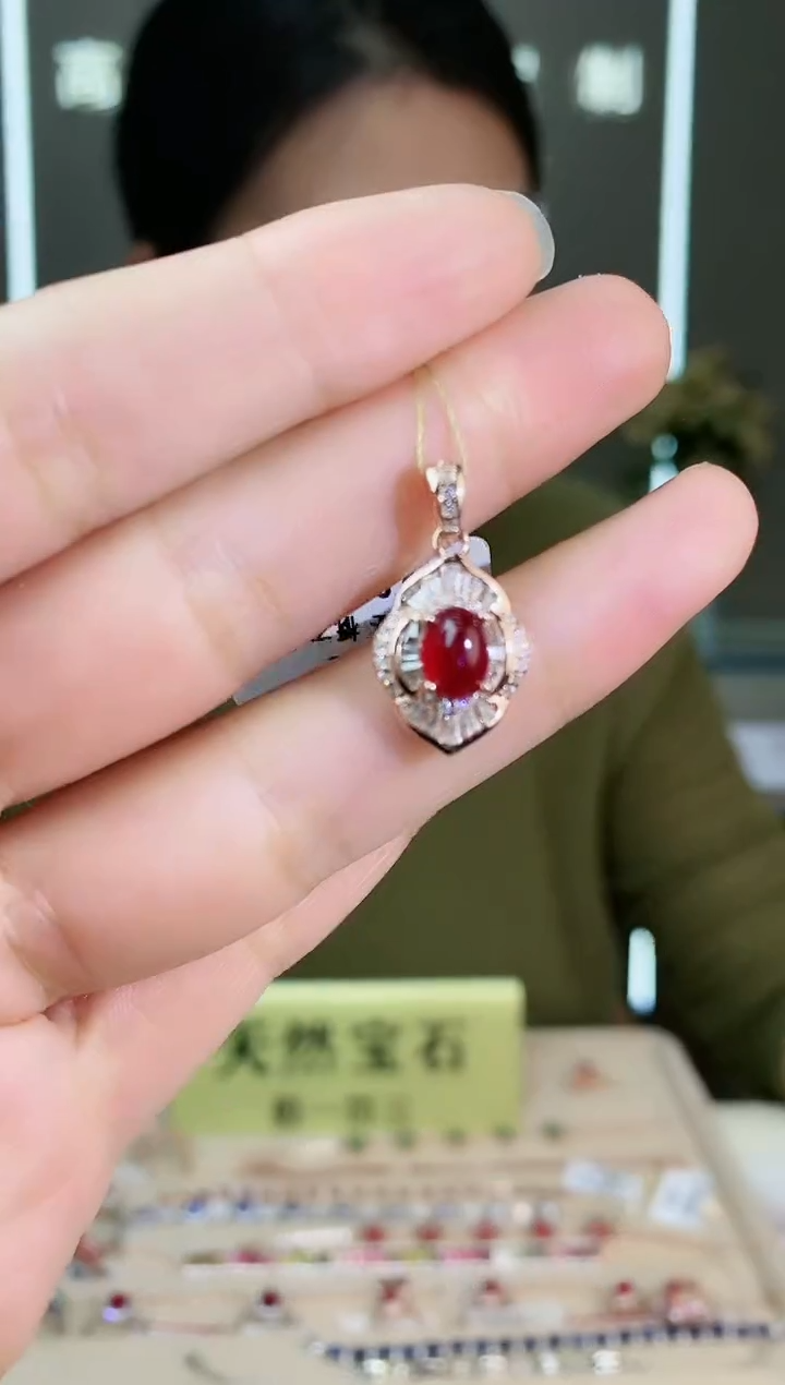 【闪购商品】红宝石颈饰银S925镶嵌颈饰