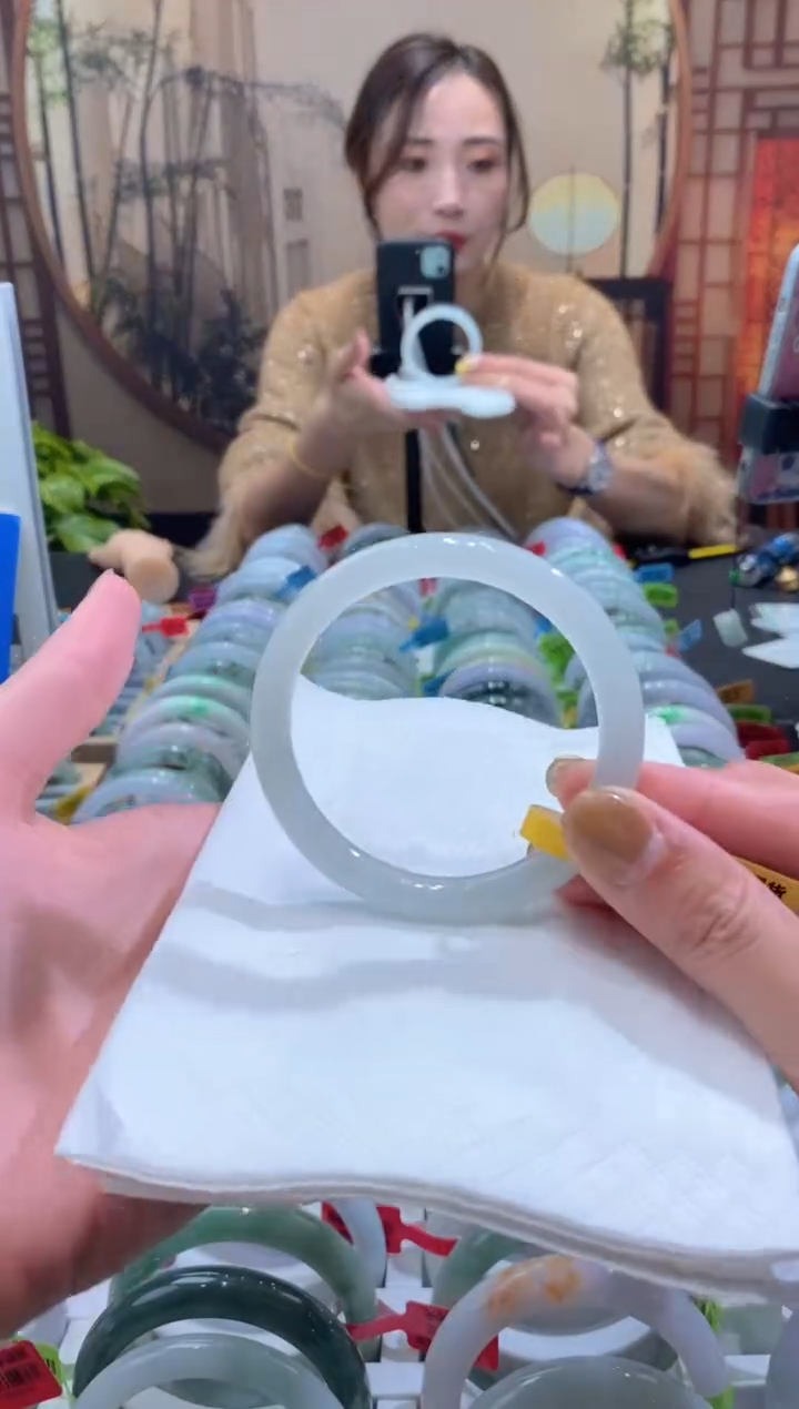 未镶嵌手镯翡翠000075279