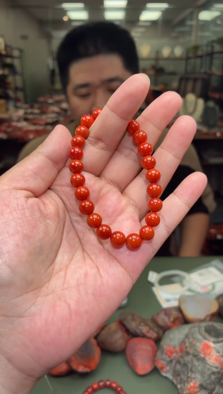 手串未镶嵌南红玛瑙单圈手串一条约8mm多样性发货
