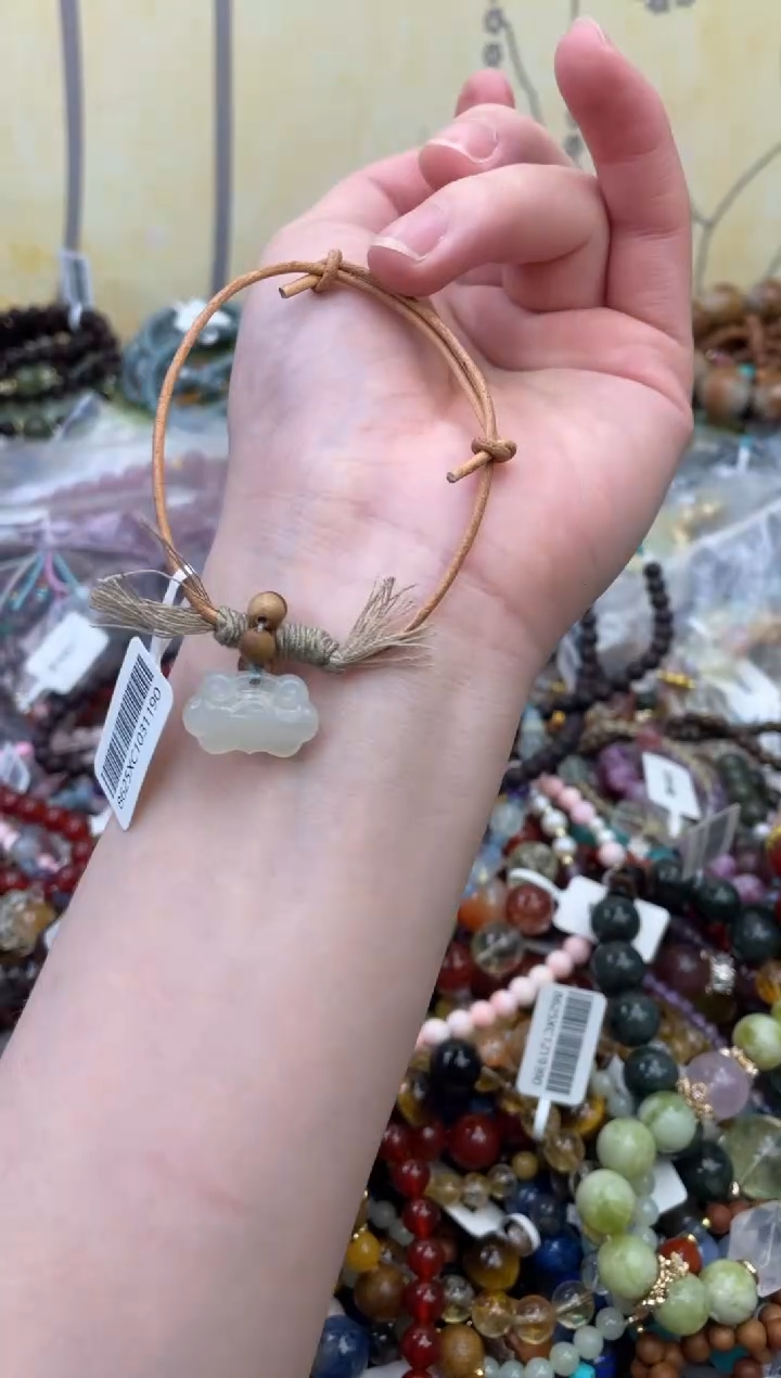 未镶嵌和田玉手饰526