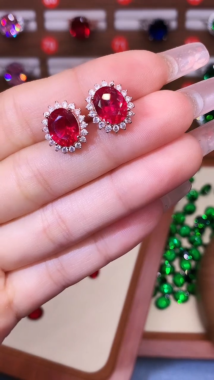 银S925镶嵌戒指红宝石......