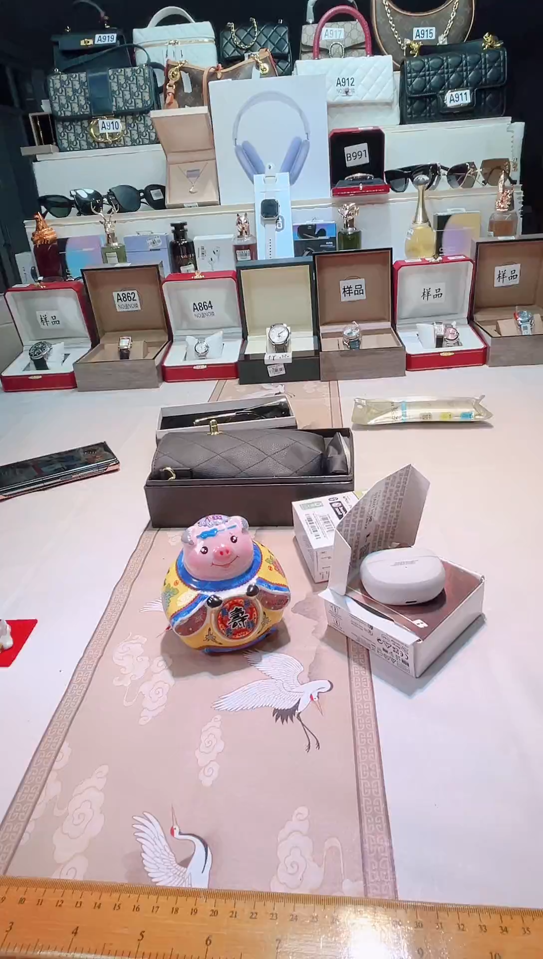 瓷片瓷器 库房到期 全部地板价@@1