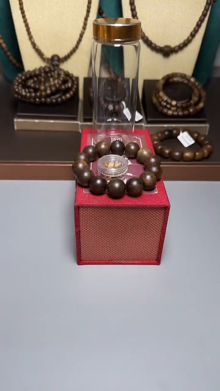 沉香芽庄黑奇1.6圆珠