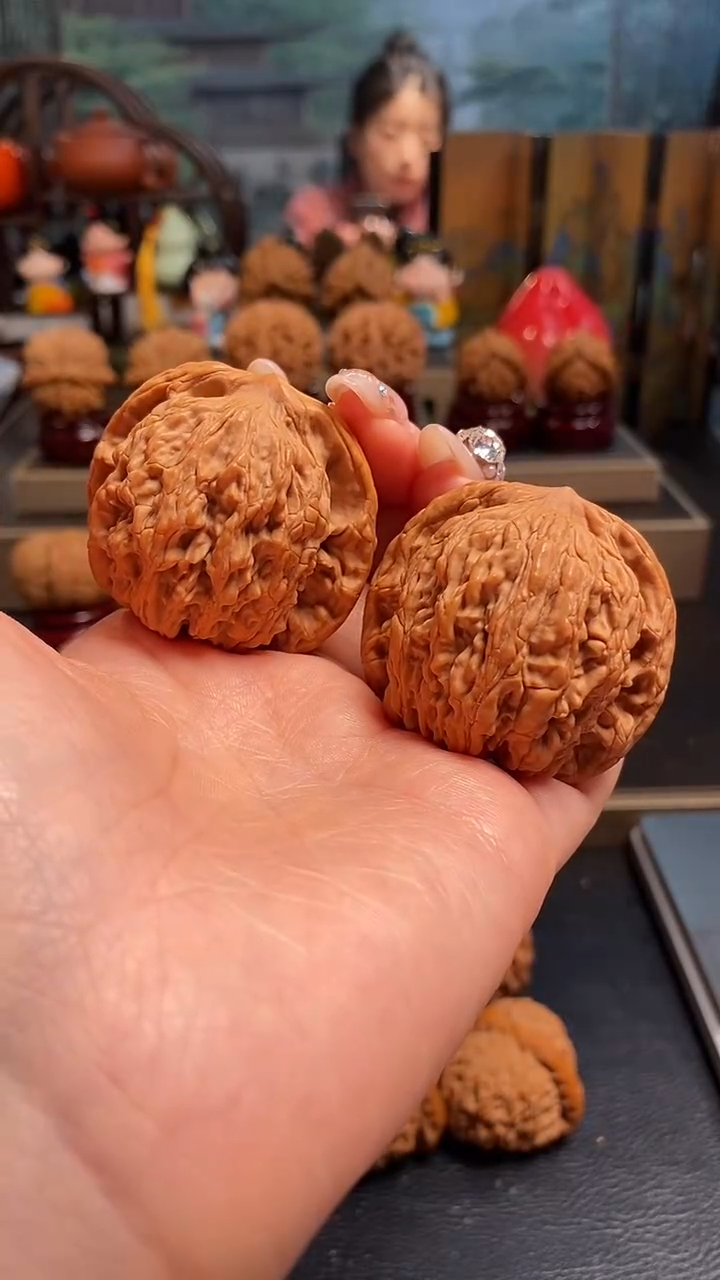 【闪购商品】文玩核桃吊坠K234麦穗虎头44