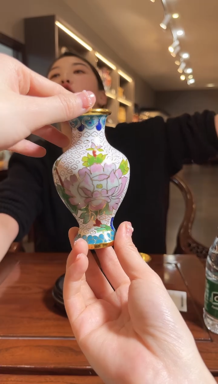 非遗记忆 景泰蓝花卉赏瓶 10cm