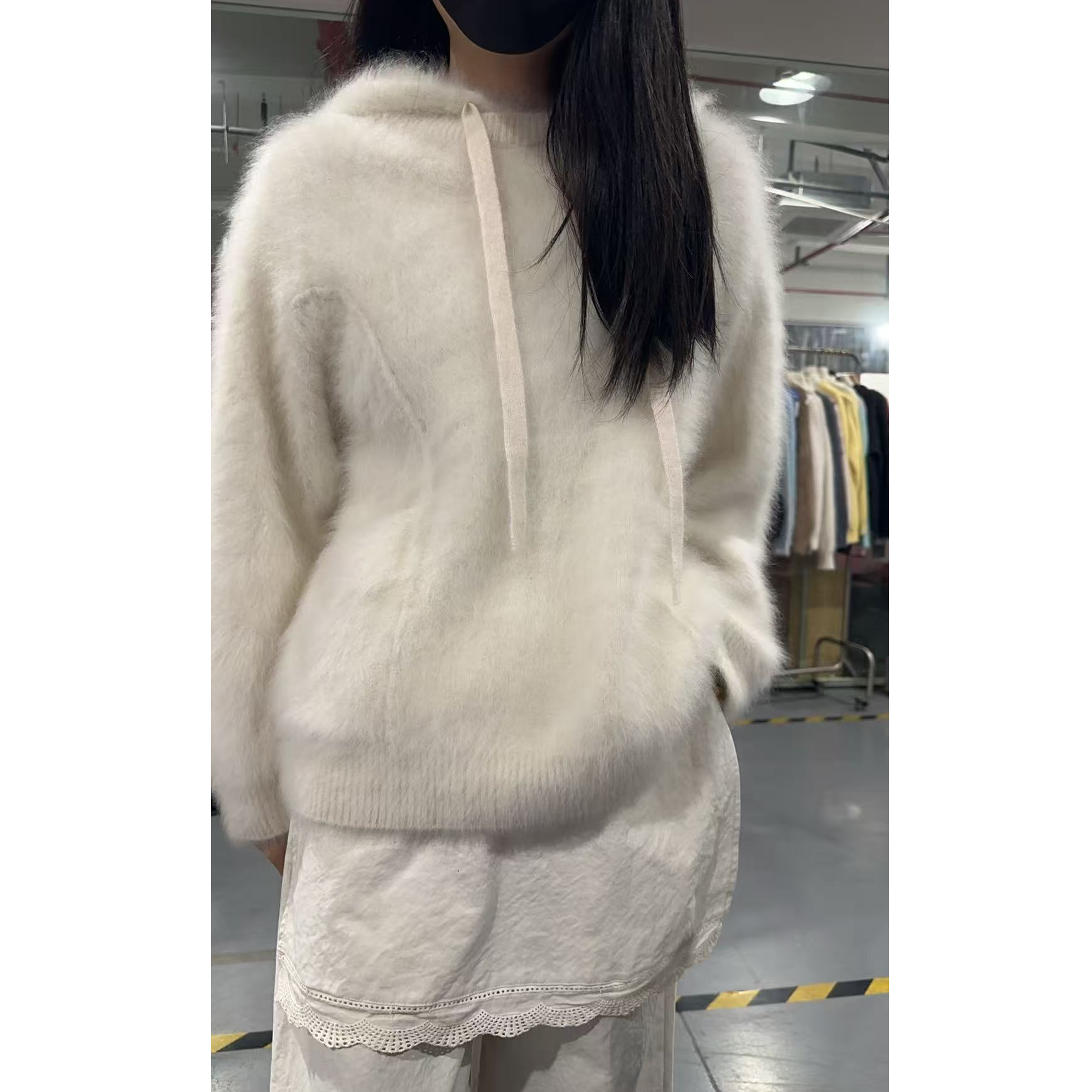 【“绒”生富贵系列】炸总亲洗100%其他特种小动物绒超值开衫R055