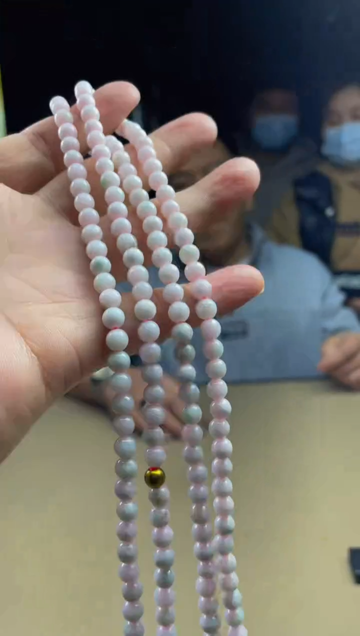 【闪购商品】翡翠颈饰未镶嵌    3265