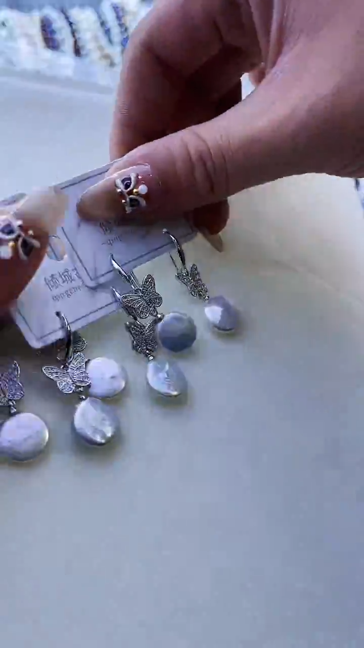 【闪购商品】淡水珍珠耳饰银S925镶嵌797