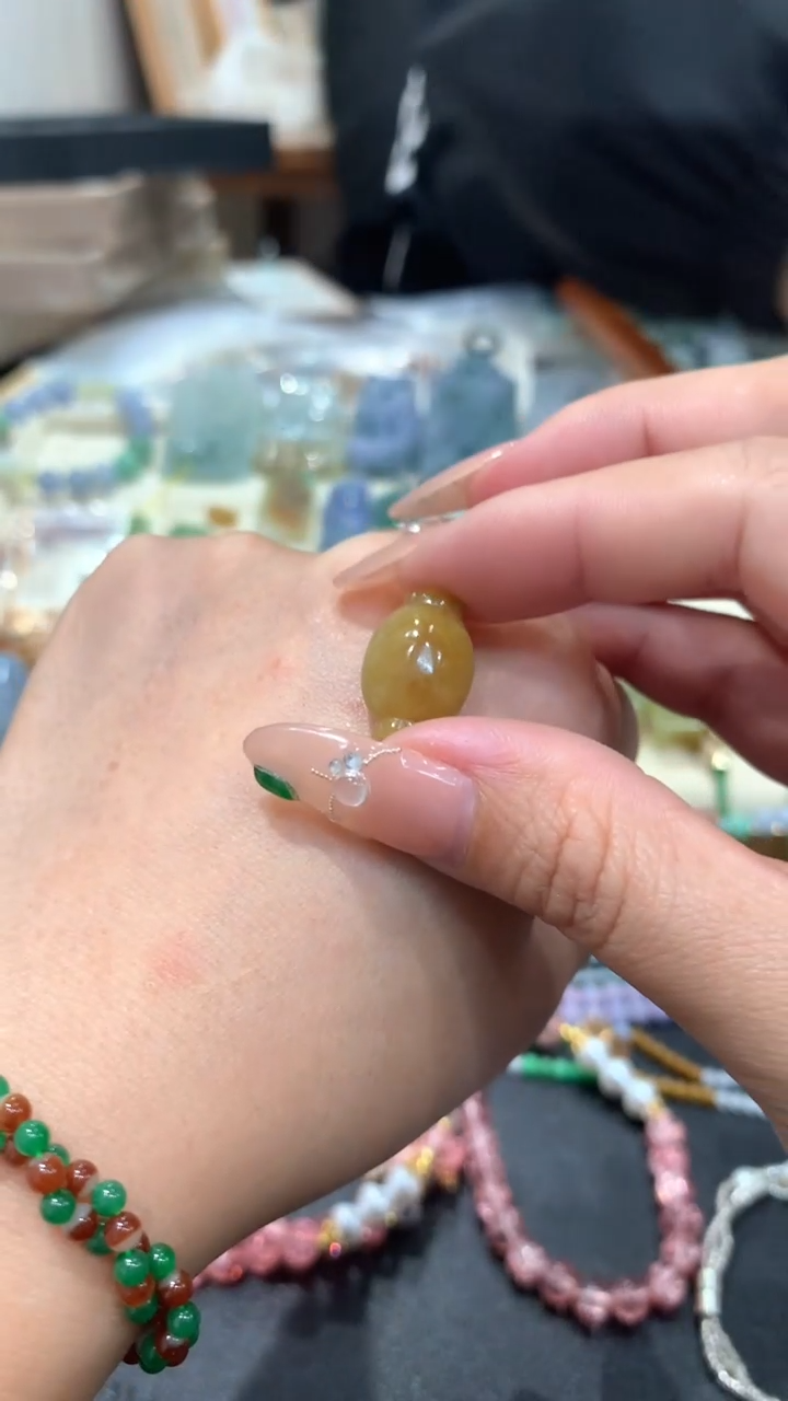 【闪购商品】翡翠颈饰未镶嵌翡翠