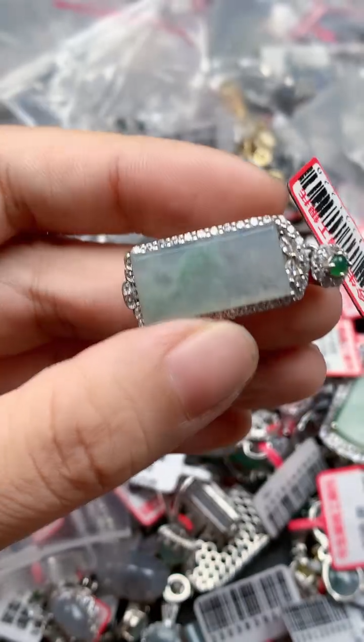 银S925镶嵌戒指翡翠天然A货缅甸翡翠