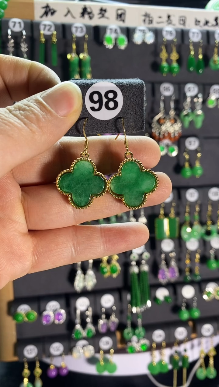 【闪购商品】翡翠耳饰银S925镶嵌98....