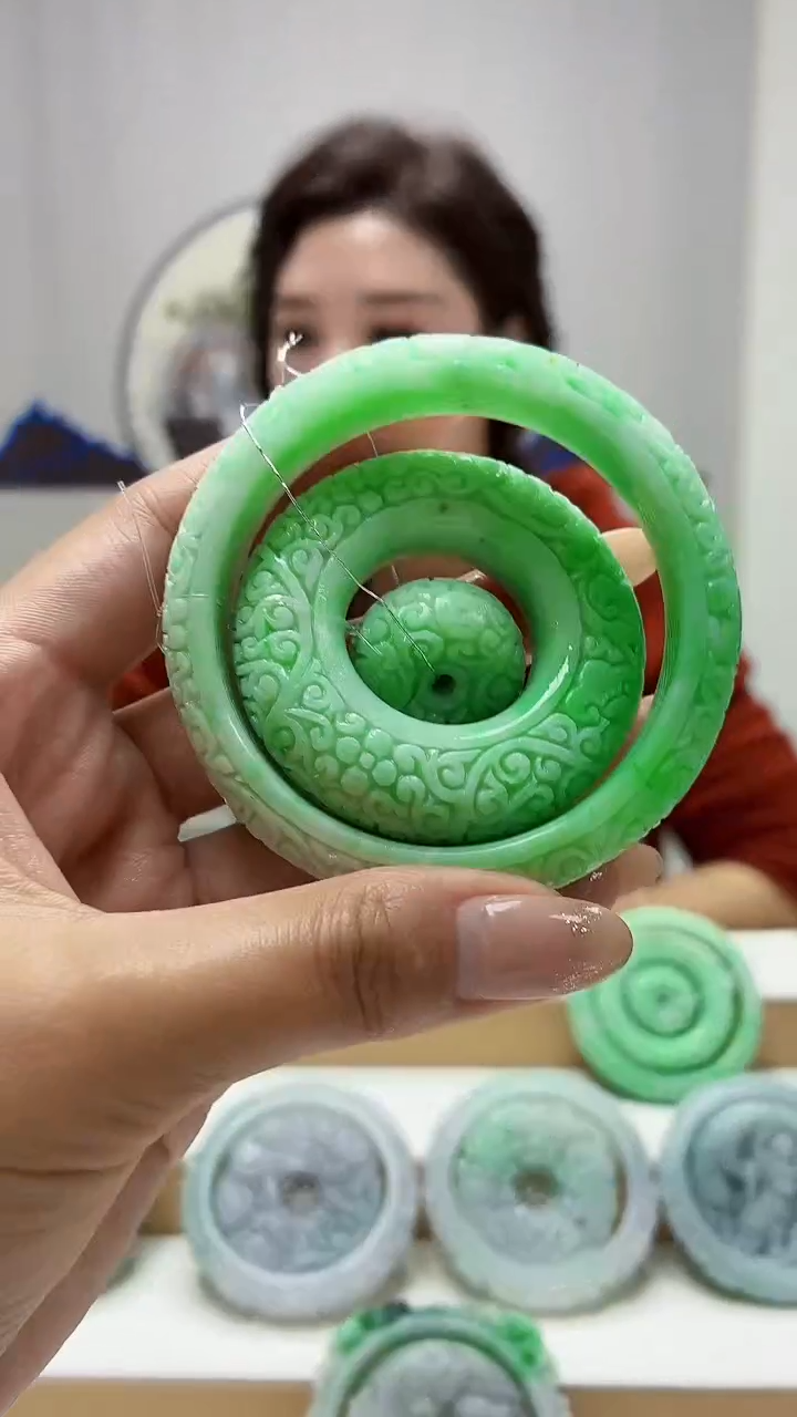 未镶嵌定制翡翠4829MM-毛货套镯63