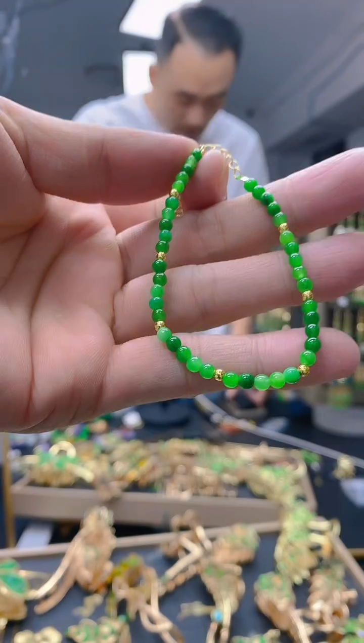 【闪购商品】翡翠耳饰合金0276翡翠手链