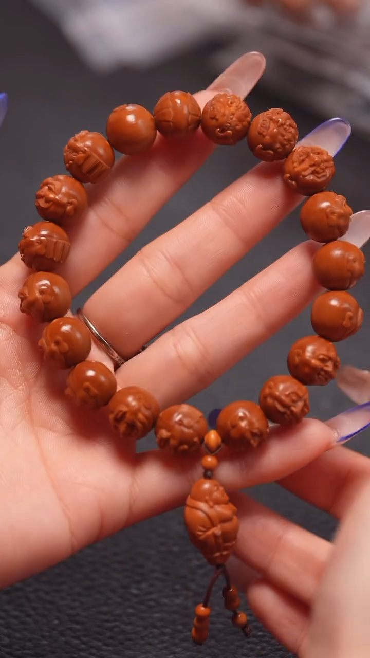 手串橄榄核1.2+须派十八罗汉
