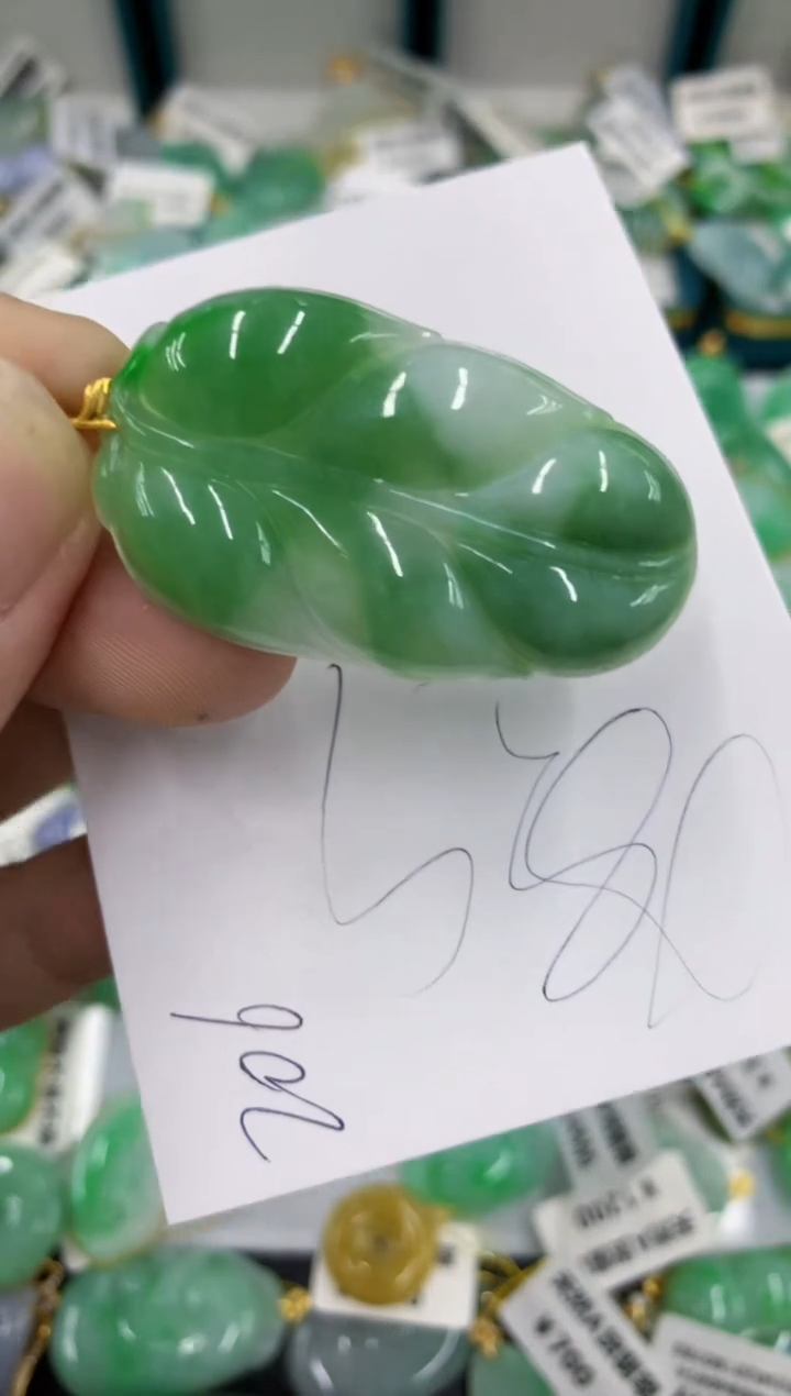 【闪购商品】翡翠颈饰18K金镶嵌号链接11111