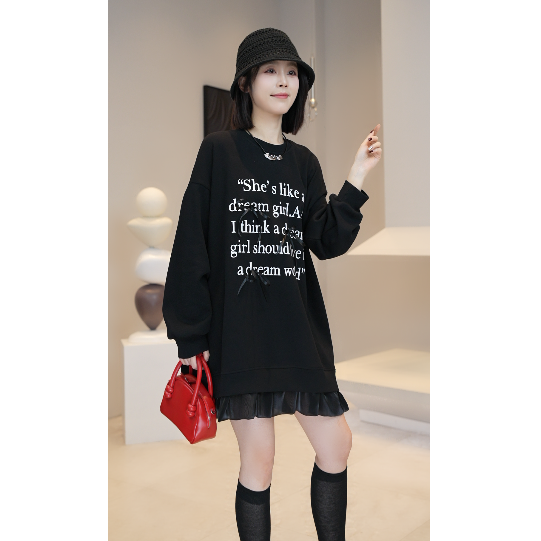 清货价【薇薇绮】韩版字母印花圆领下摆拼接慵懒风百搭上衣A47