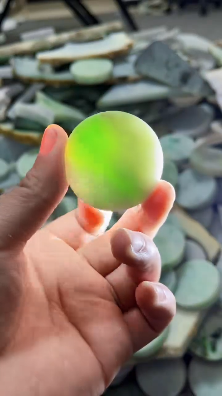 【闪购商品】翡翠挂件未镶嵌A货康壹089