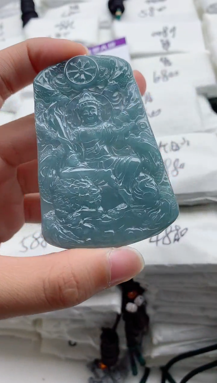颈饰未镶嵌翡翠8
