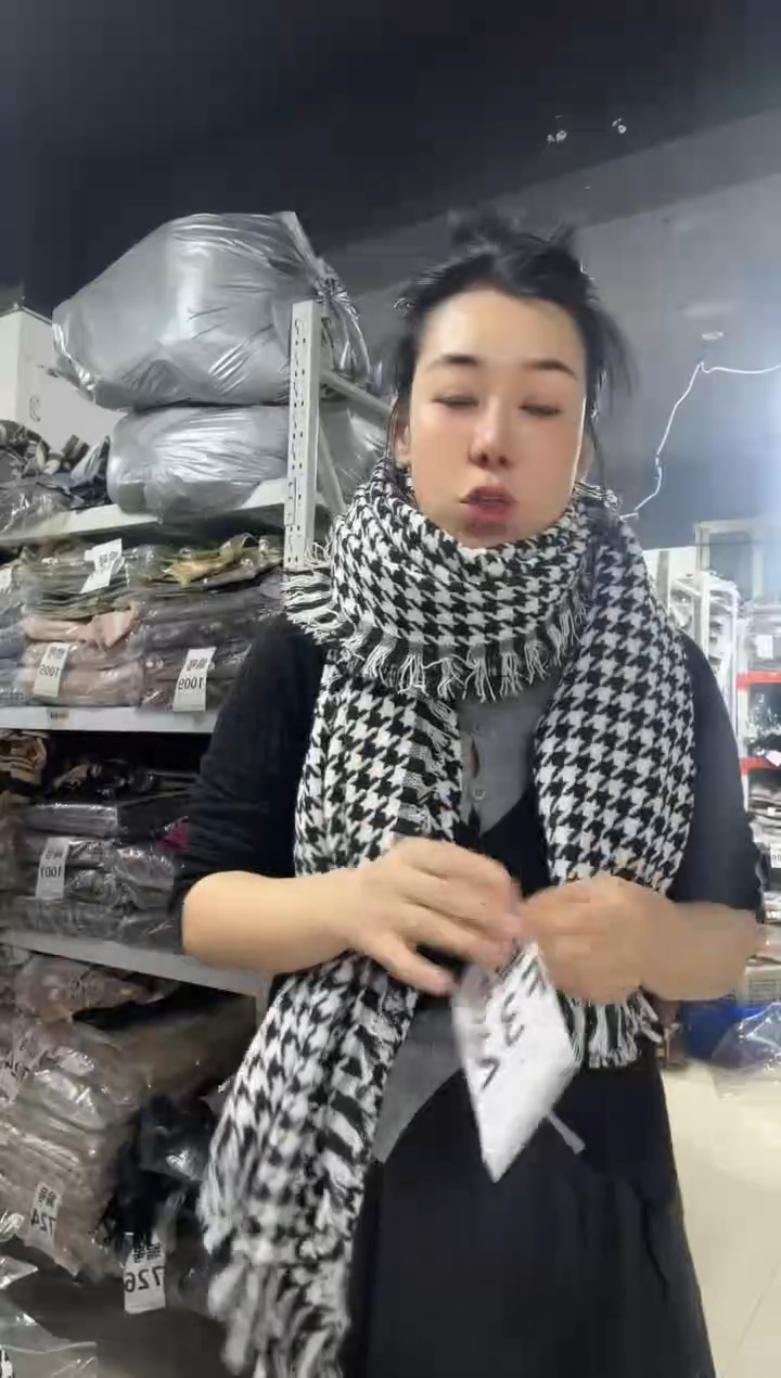 亚麻芳姐围巾福利F32