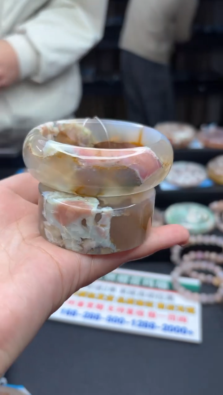 【闪购商品】石英质玉手镯未镶嵌222（57圈赠送镯心）