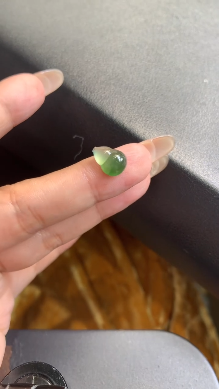 【闪购商品】定制翡翠未镶嵌翡翠