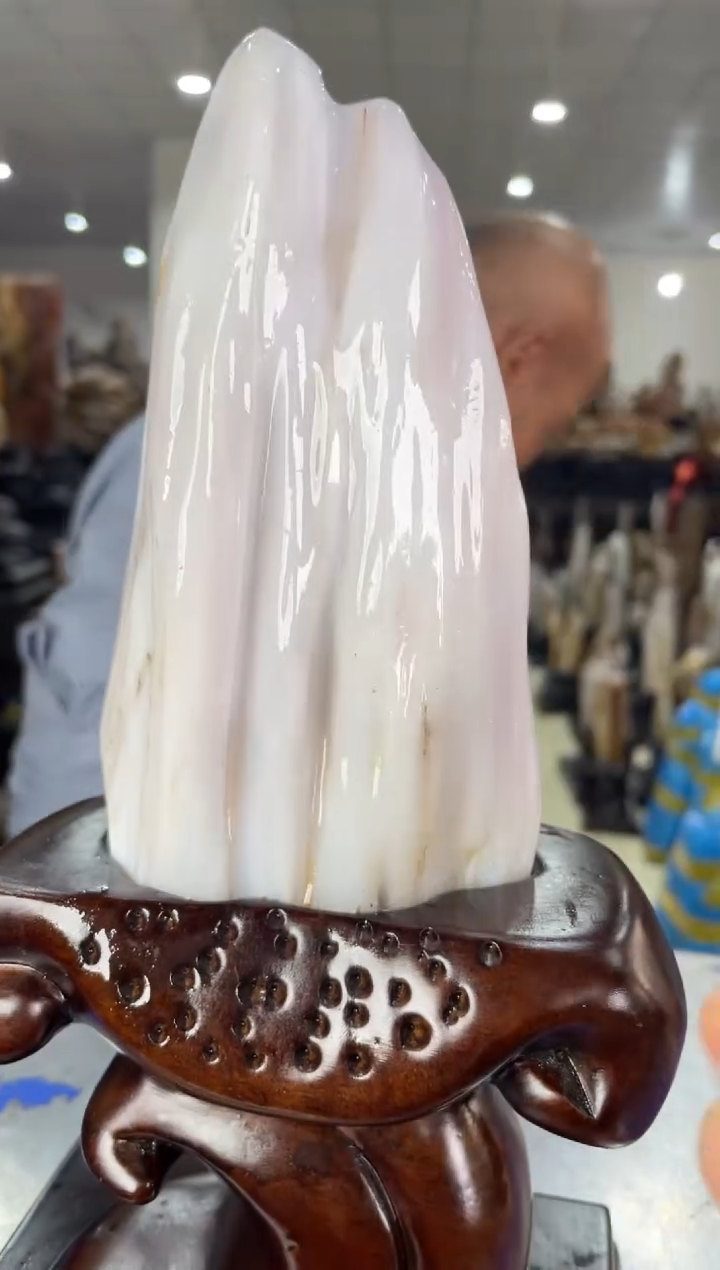 硅化玉未镶嵌摆件3