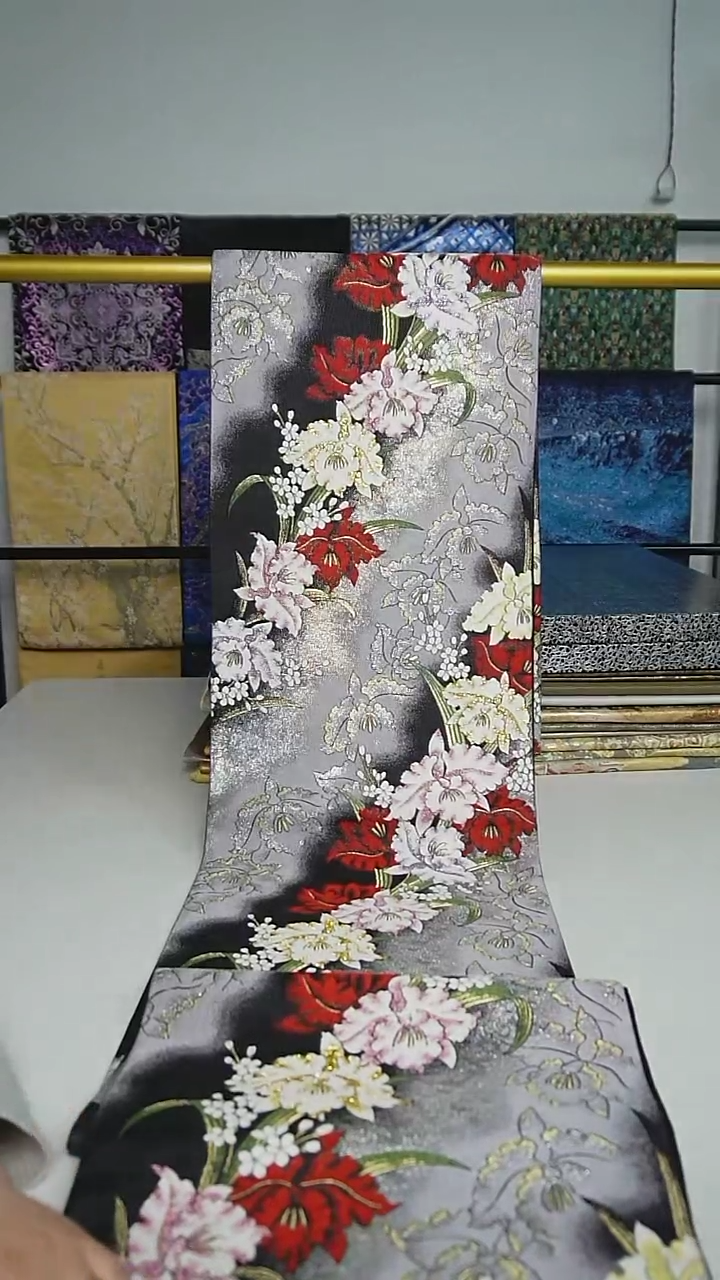 【闪购商品】织绣101 六通彩金花卉特价