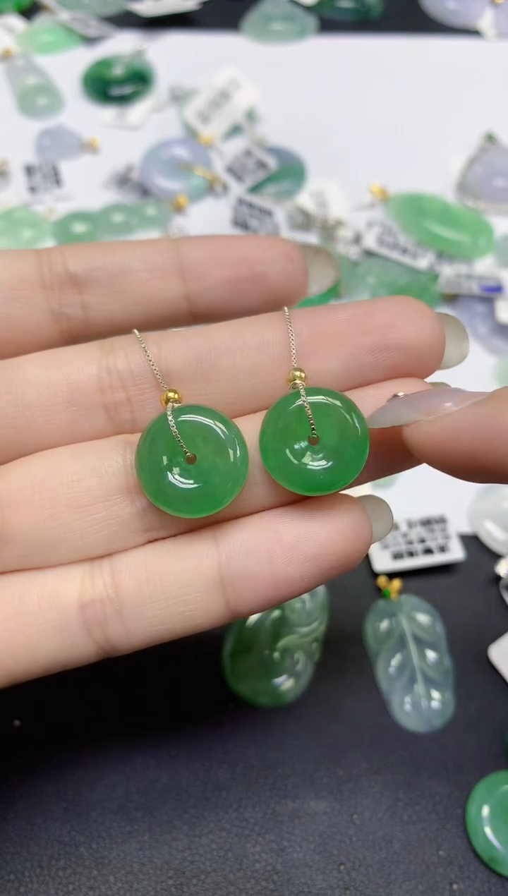 颈饰未镶嵌翡翠天然缅甸翡翠A货百元以上9元证书费自理