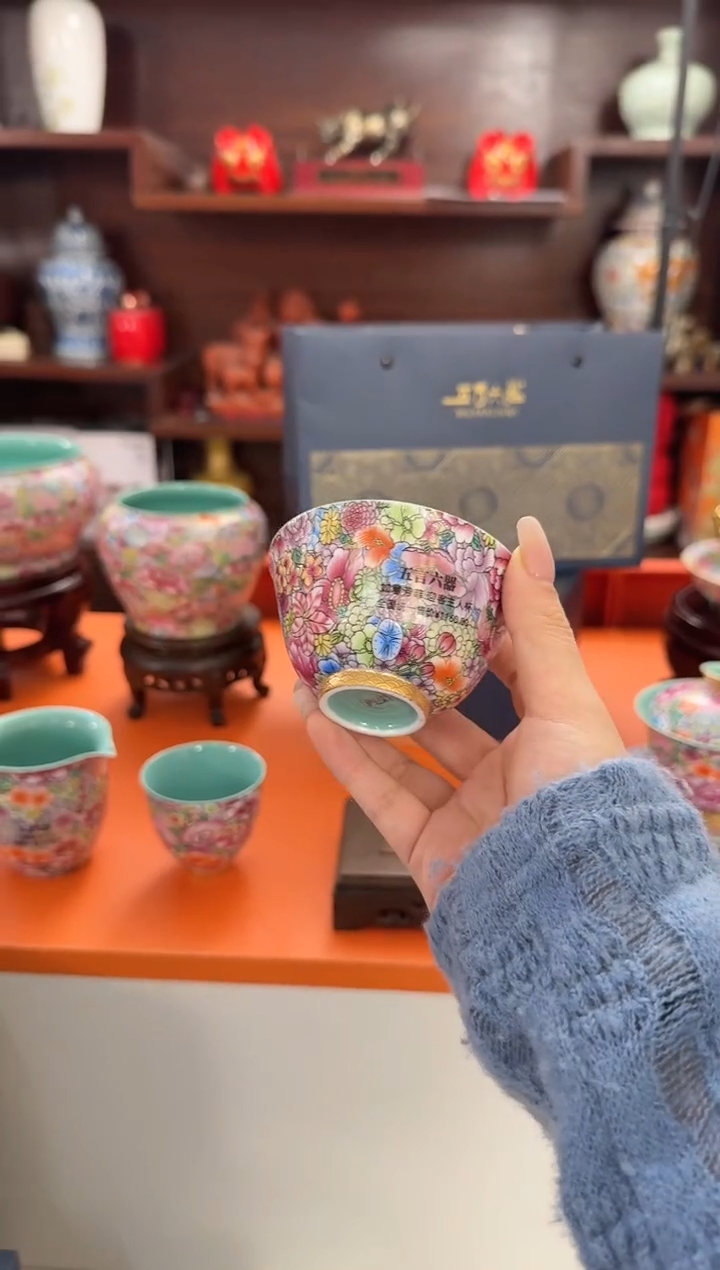 【闪购商品】小乔推荐如图所示