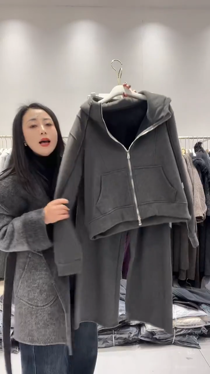 商贸城锦汐里女装批发002