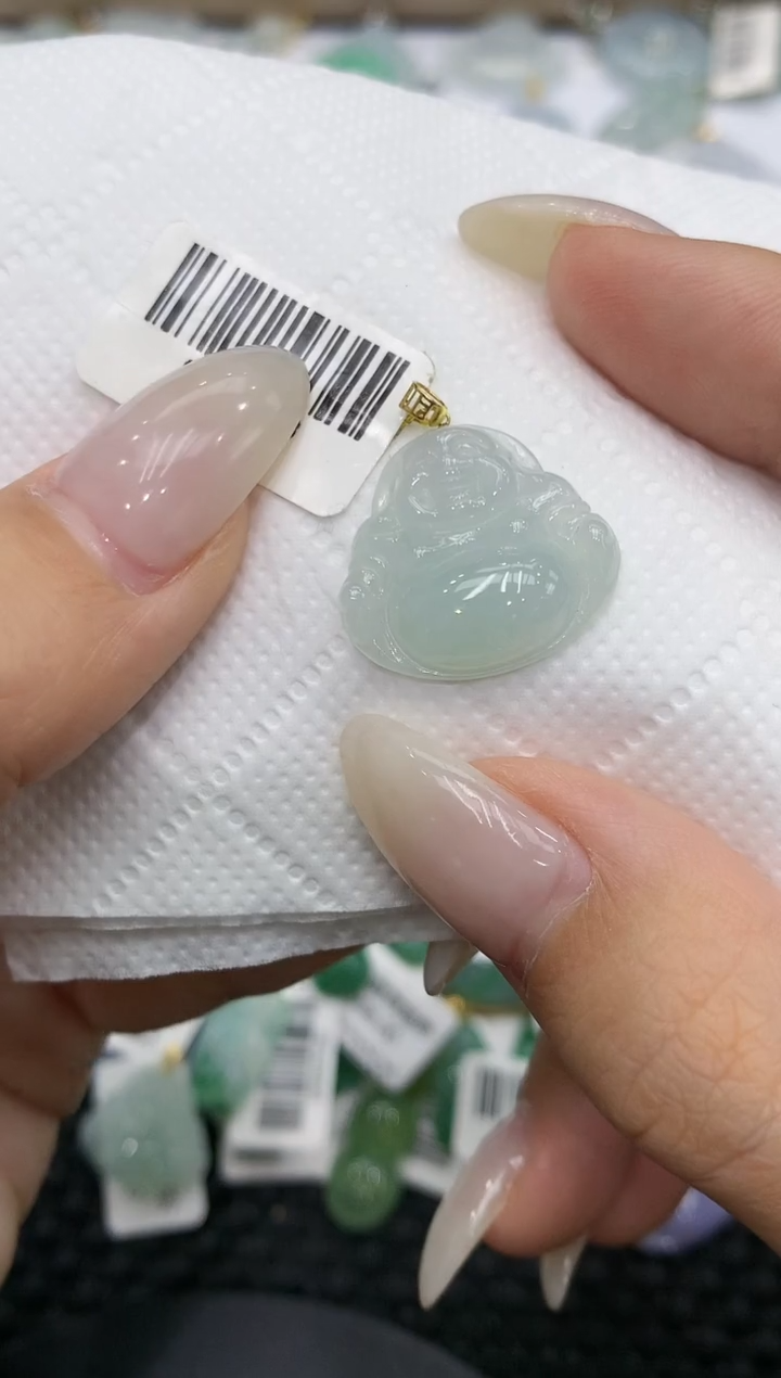 颈饰18K金镶嵌翡翠111111111111