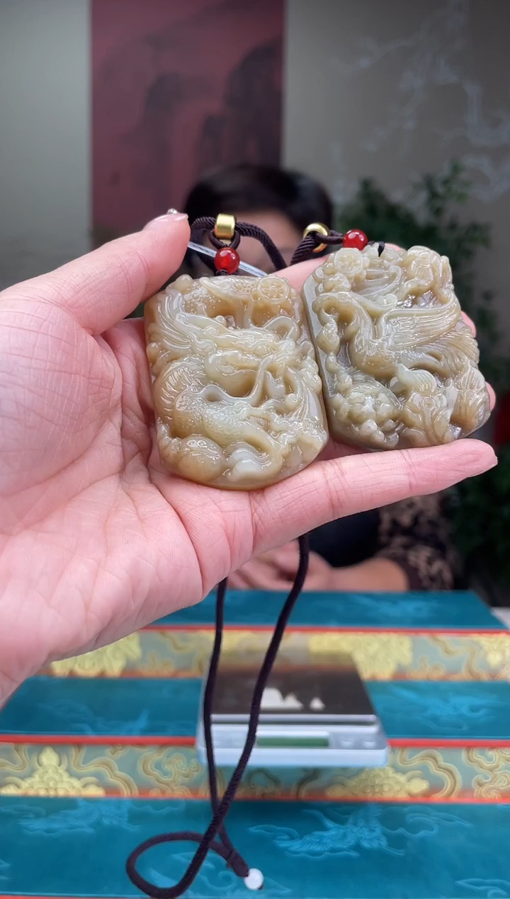 定制和田玉多样性发拍一发一         