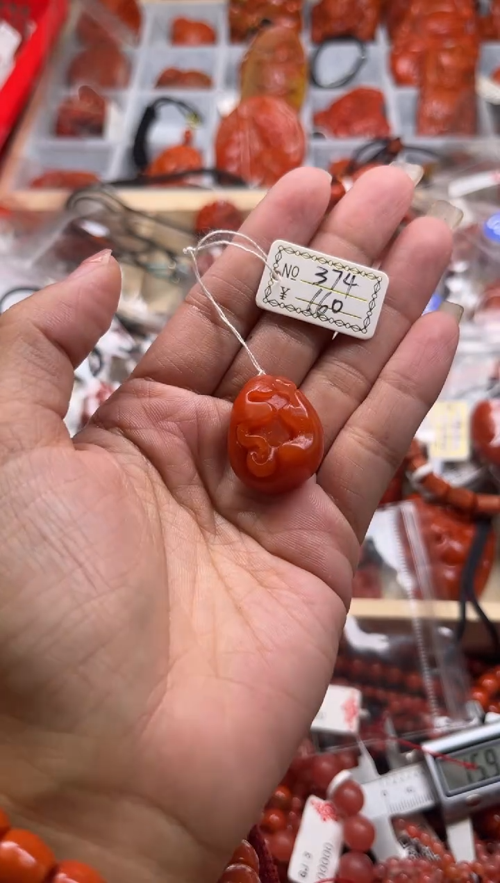 【闪购商品】南红玛瑙珠宝奇石未镶嵌374
