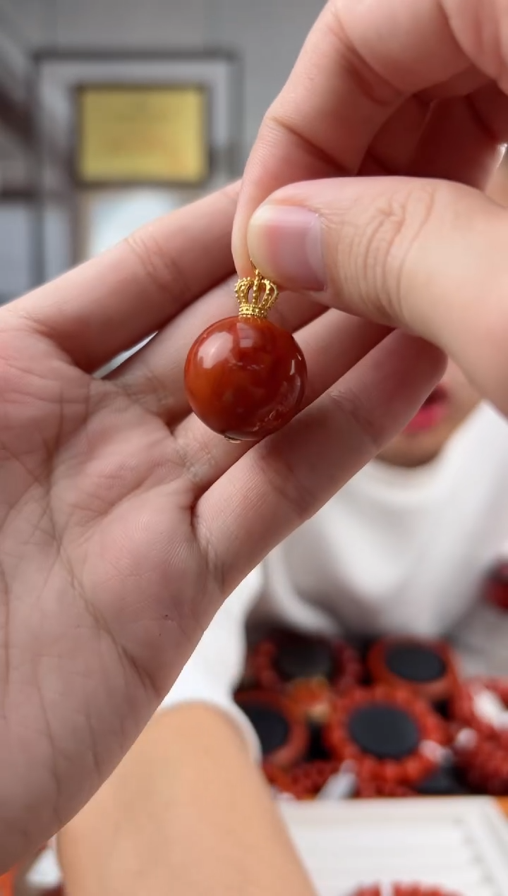 【闪购商品】南红玛瑙吊坠18K金镶嵌@T06881@